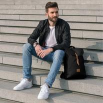 "LIAM" újrahasznosított hátizsák, fekete, Johnny Urban "LIAM" újrahasznosított hátizsák, fekete, Johnny Urban